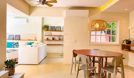 Casa em condomínio Armação de Juquehy com anexo frente ao mar - LOCAÇÃO ANUAL