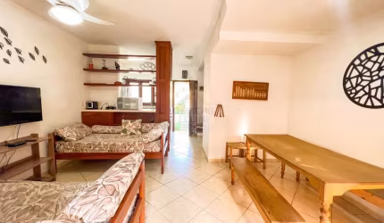 Casa em Condomínio com 2 Quartos na Praia de Juquehy