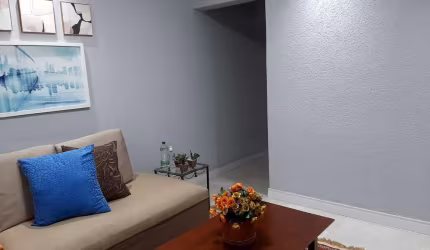 Casa para Venda em Carapicuíba, Vila Maria Helena, 4 dormitórios, 2 suítes, 1 banheiro, 3 vagas