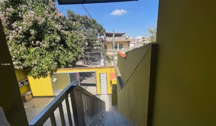 Casa para Locação em Osasco, Veloso, 1 dormitório, 1 suíte, 1 vaga