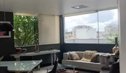 *JOIA IMÓBILIÁRIA NA VILA ALPINA! Casa 3 Dormitórios com Suíte, Piscina e 3 Garagens - Condição Especial!*