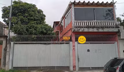 Casa pra renda  300 m2 R$ 699.000,00 Jardim das Imbuias / Vila São José – 4 casas  alugadas - Imóvel ideal pra quem quer morar e gerar renda mensal, espaço no terreno para construir