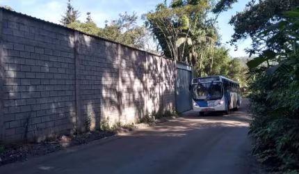 Terreno 2000 m2 R$ 180.000,00 Chácara Santo Amaro / Jardim Varginha – Área excelente para formação de chácara – documentação em ordem – Aceita financiamento