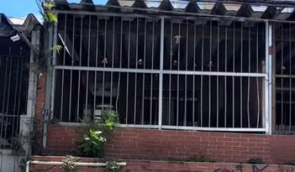 Sobrado R$ 380.000,00 mil no Jardim colonial