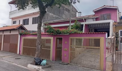 Sobrado 200m 10m de frente R$ 699.000,00 Cidade Dutra 4 dormitórios 1 suíte 4 vagas NÃO ACEITA FINANCIAMENTO