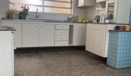 Casa Térrea R$ 850.000,00 Socorro 3 dormitórios, 4 vagas aceita financiamento