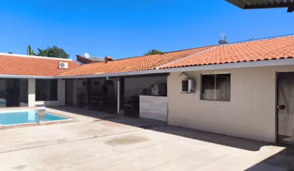 Casa com 3 quartos à venda na Quadra 3, 883, Vila Donaria, Bonito, 200 m2 por R$ 650.000