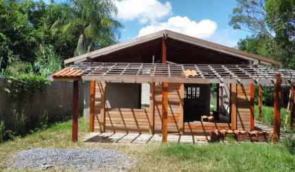 Casa à venda na Quadra 3, Centro, Bonito, 1550 m2 por R$ 550.000