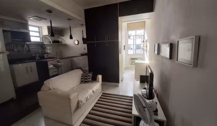 Copacabana  - Excelente Apartamento Com 1quarto Mobiliado