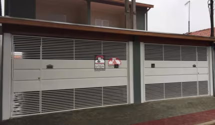 Casa Sobrado Padrão em São José dos Campos