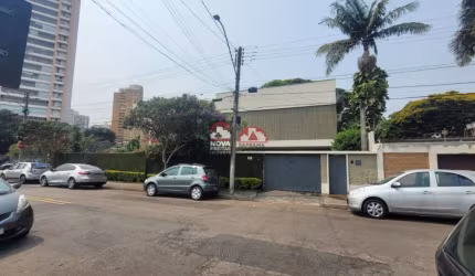 Casa Assobradada em São José dos Campos
