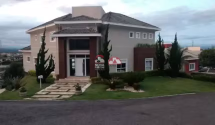Casa Sobrado Condomínio em Jacareí