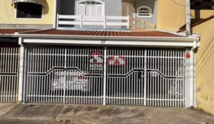 Casa Sobrado Padrão em São José dos Campos