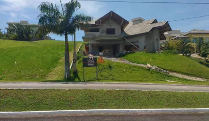 Terreno Padrão em Condomínio em Paraibuna