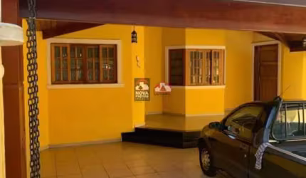 Casa Sobrado Padrão em São José dos Campos