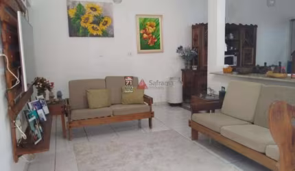 Casa Sobrado Padrão em São José dos Campos