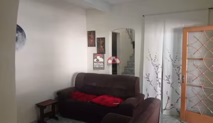 Casa Sobrado Padrão em São José dos Campos
