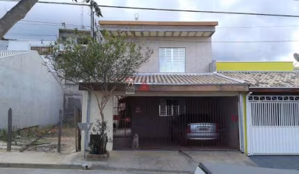 Casa Sobrado Padrão em São José dos Campos