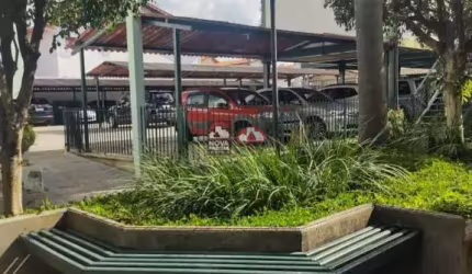 Sobrado no Condomínio Village Amsterdã - Bosque dos Eucaliptos - São José dos Campos