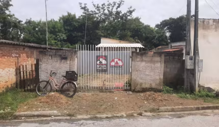 Casa Padrão em Pindamonhangaba
