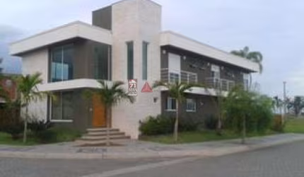 Casa Sobrado Condomínio em Caraguatatuba