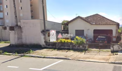 Casa Padrão em Caçapava