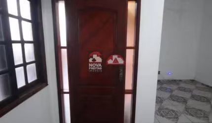 Casa Sobrado Padrão em Caraguatatuba