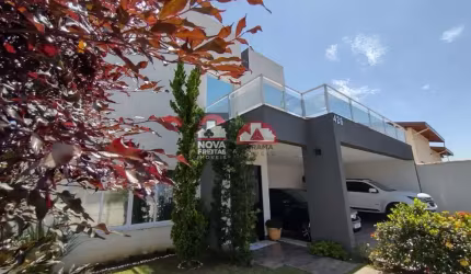 Casa Sobrado Padrão em Pindamonhangaba