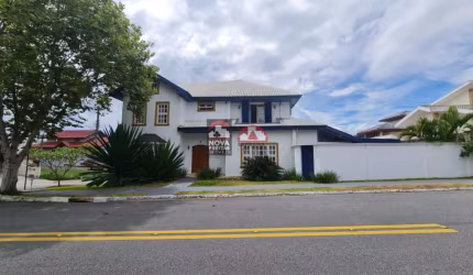 Casa Sobrado Condomínio em São José dos Campos
