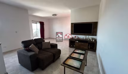 Apartamento Duplex à Venda com Vista para a Serra - Edifício Rio Tapajós, Araretama - Pindamonhangaba/SP
