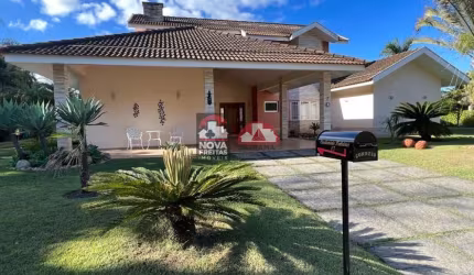 Casa Sobrado Condomínio em Caçapava