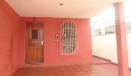 Casa Padrão em Pindamonhangaba