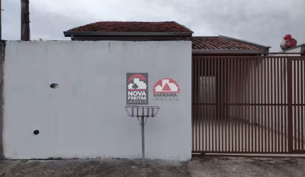 Casa Padrão em Pindamonhangaba