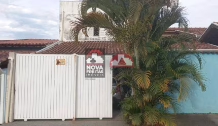 Casa Padrão em Pindamonhangaba
