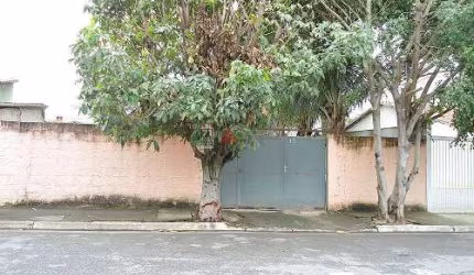 Casa Padrão em Pindamonhangaba
