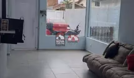 Casa Padrão em Caraguatatuba