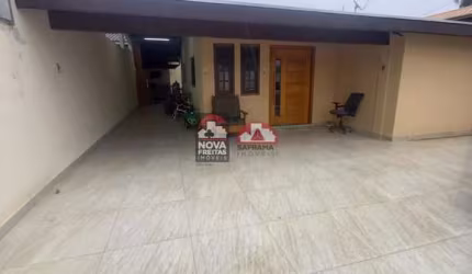 Casa Padrão em Caraguatatuba