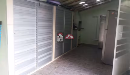 Casa Sobrado Padrão em Caraguatatuba