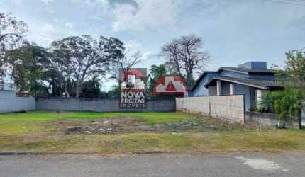 Terreno Padrão em Condomínio em Pindamonhangaba