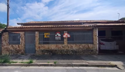 Casa à Venda no Bosque da Princesa