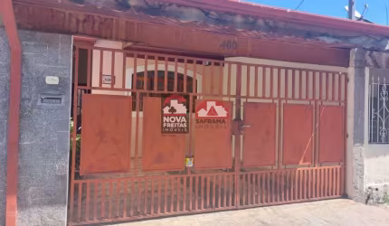 Casa Padrão em Pindamonhangaba