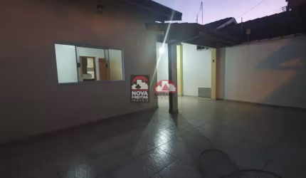 Casa Padrão em Pindamonhangaba