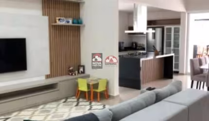 Casa Condomínio em Pindamonhangaba