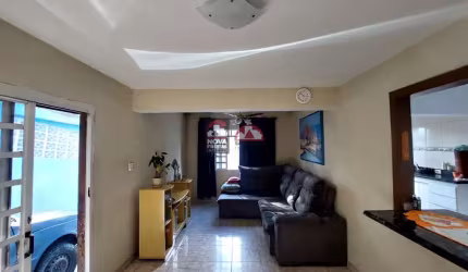 Casa Padrão em Pindamonhangaba