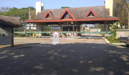 Terreno Padrão em Condomínio em Jambeiro