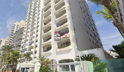 Apartamento Padrão em Guarujá