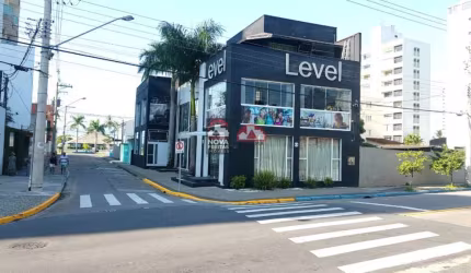Ponto comercial no centro de Caraguatatuba.
