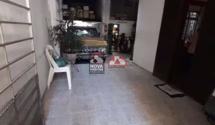 Casa Sobrado Padrão em Caraguatatuba