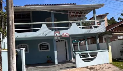 Casa Assobradada em Caraguatatuba