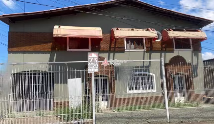 Casa Sobrado Padrão em São José dos Campos